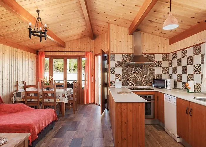 Tres Hermanas Кониль-де-ла-Фронтера